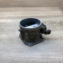 037906461B   Mass air flow meter Audi A4 S4 B5 8D