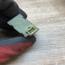 37024A   Headlight level height control switch Nissan Almera N16
