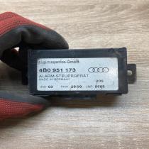 4B0951173   Alarm control unit/module Audi A6 S6 C5 4B