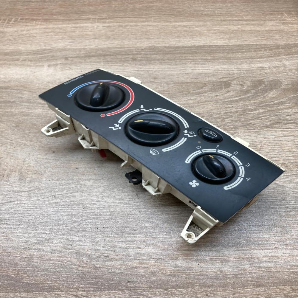 655738N   Climate control unit Renault Megane I