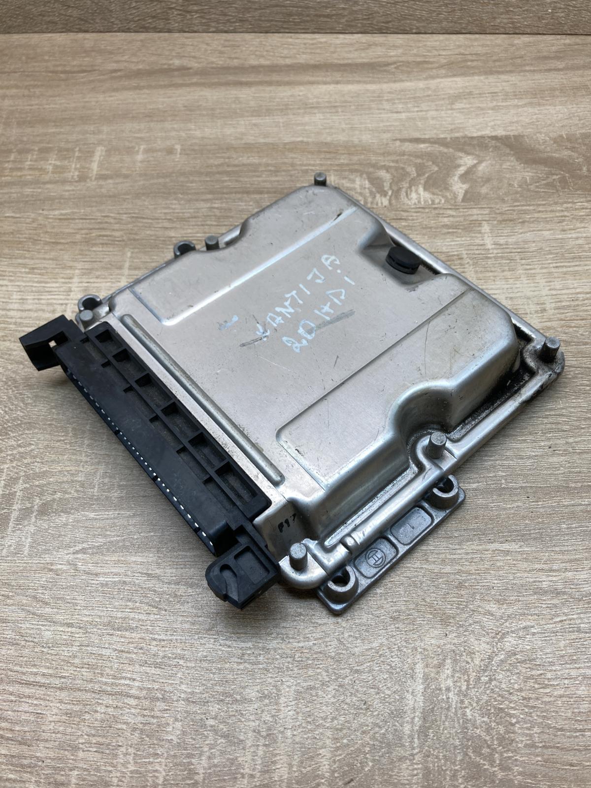 9635598680 0281010164  Engine control unit/module ECU Citroen Xantia