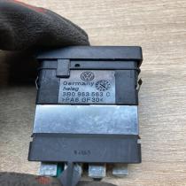3B0963563C   Seat heating switch Volkswagen PASSAT B5.5