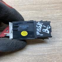 3C0953509 1T0953509  Hazard light switch Volkswagen PASSAT B6