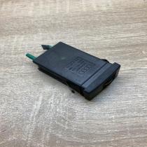 8D0963563   Seat heating switch Audi A4 S4 B5 8D