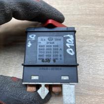6N0953235 6N0953235A  Hazard light switch Volkswagen Polo III 6N 6N2 6NF