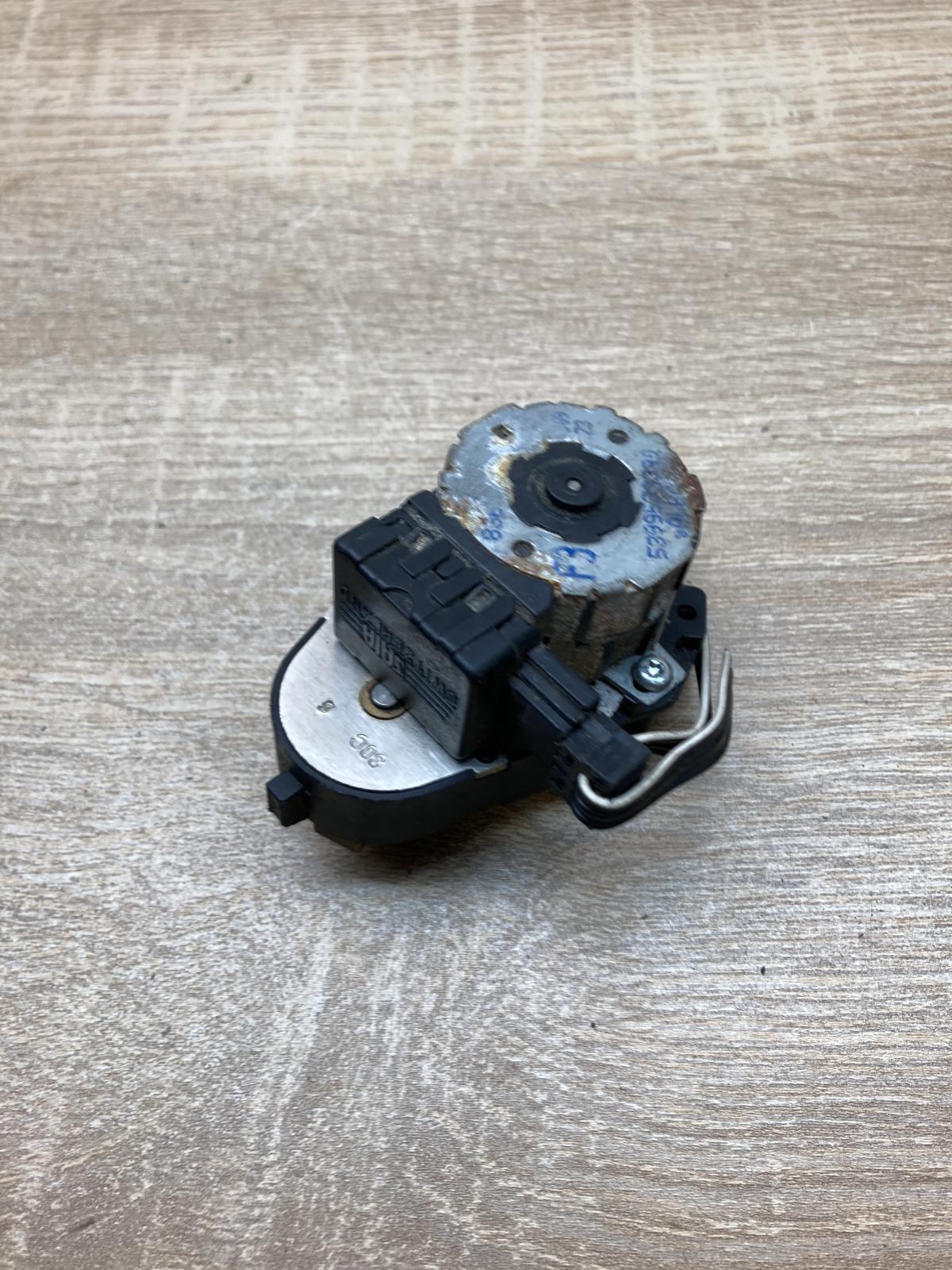 5399533390   Air flap motor/actuator BMW 5 E39