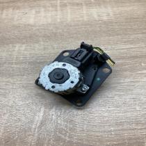 847264A   Air flap motor/actuator Peugeot 406