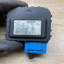 4B1820511C 01321801129  Air flap motor/actuator Audi A6 S6 C5 4B