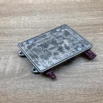 8E0035456C   Aerial antenna amplifier Audi A6 S6 C6 4F