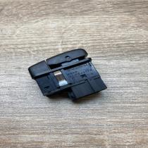 9128269   Fog light switch Volvo 850