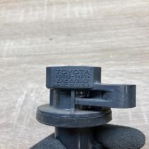 90080 19015   High voltage ignition coil Toyota Avensis T250