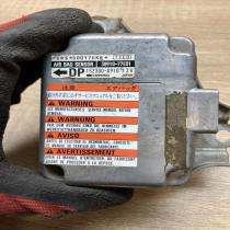 38910 77E01 152300 0910  Airbag control unit/module Suzuki Grand Vitara I