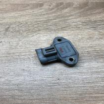 84987A   Ignition amplifier control unit Nissan Primera