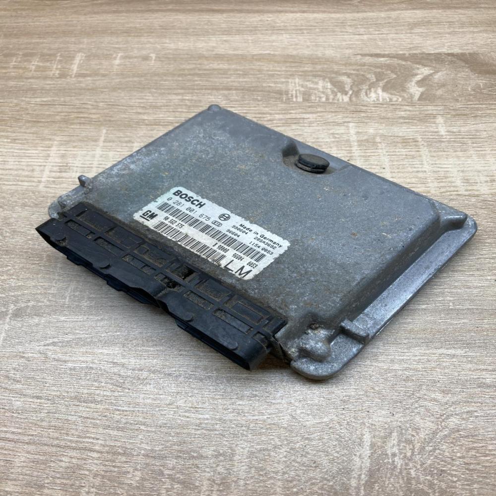 90562575 0281001675  Engine control unit/module ECU Opel Astra G