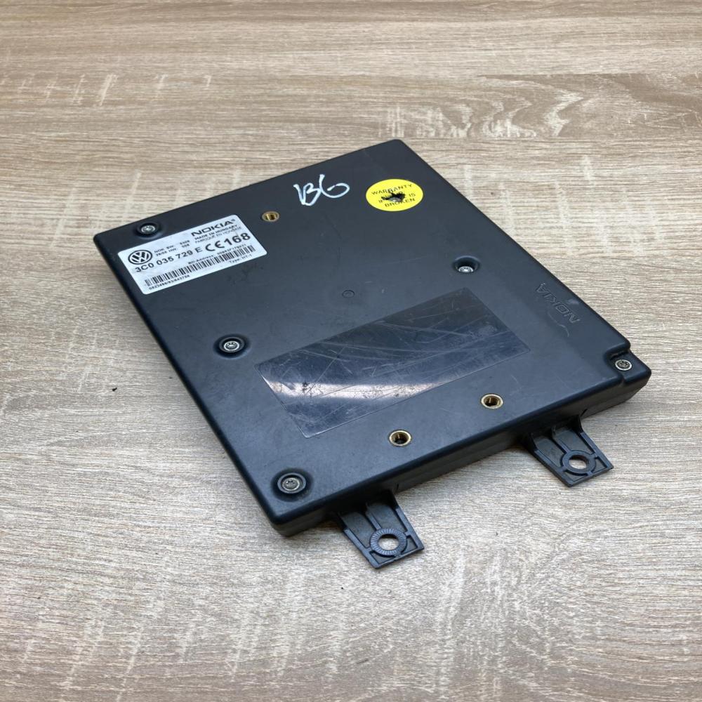 3C0035729E   Phone control unit/module Volkswagen PASSAT B6