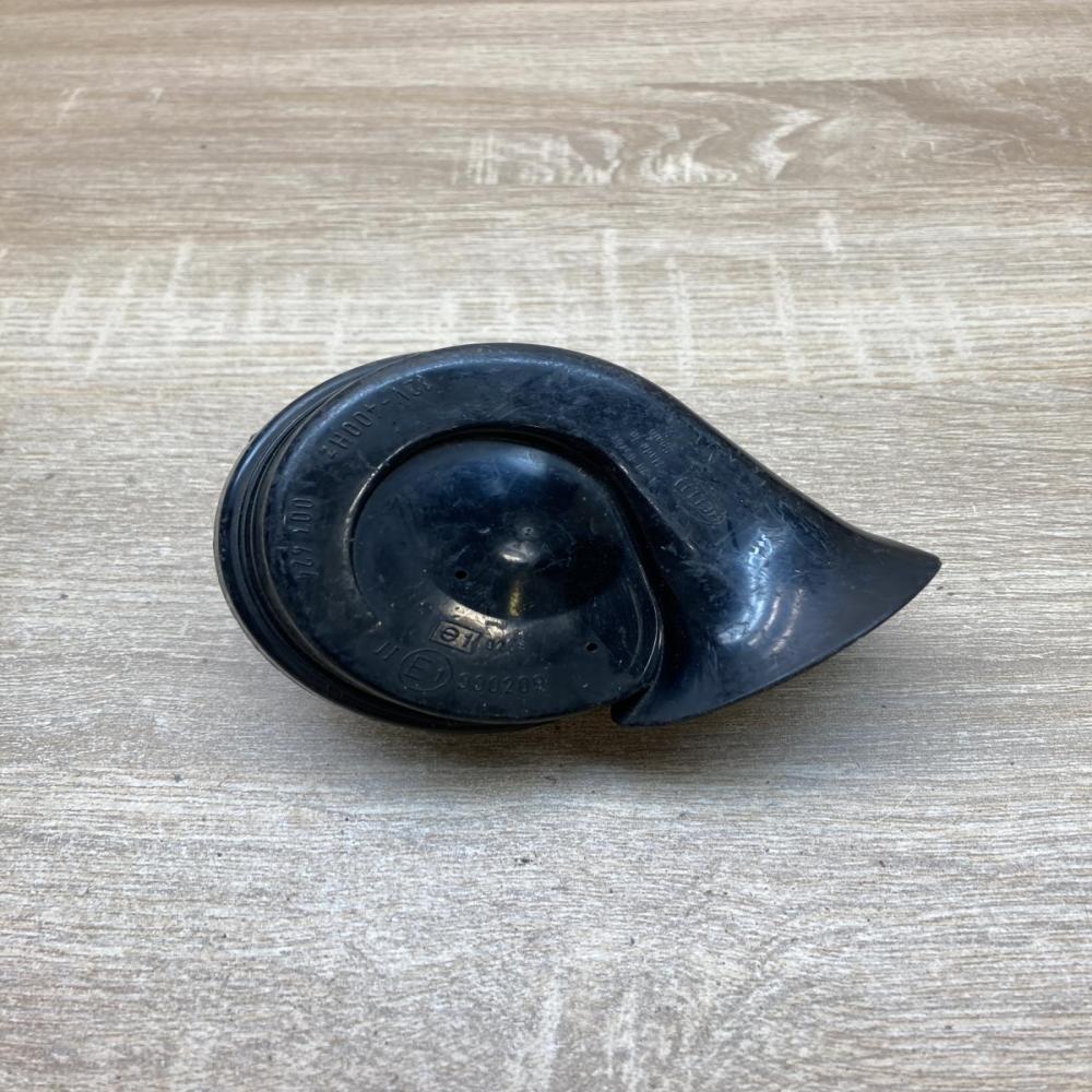 000209 007424  Horn signal Audi A4 S4 B6 8E 8H