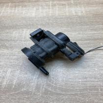 0005450327   Turbo solenoid valve Mercedes-Benz S W140