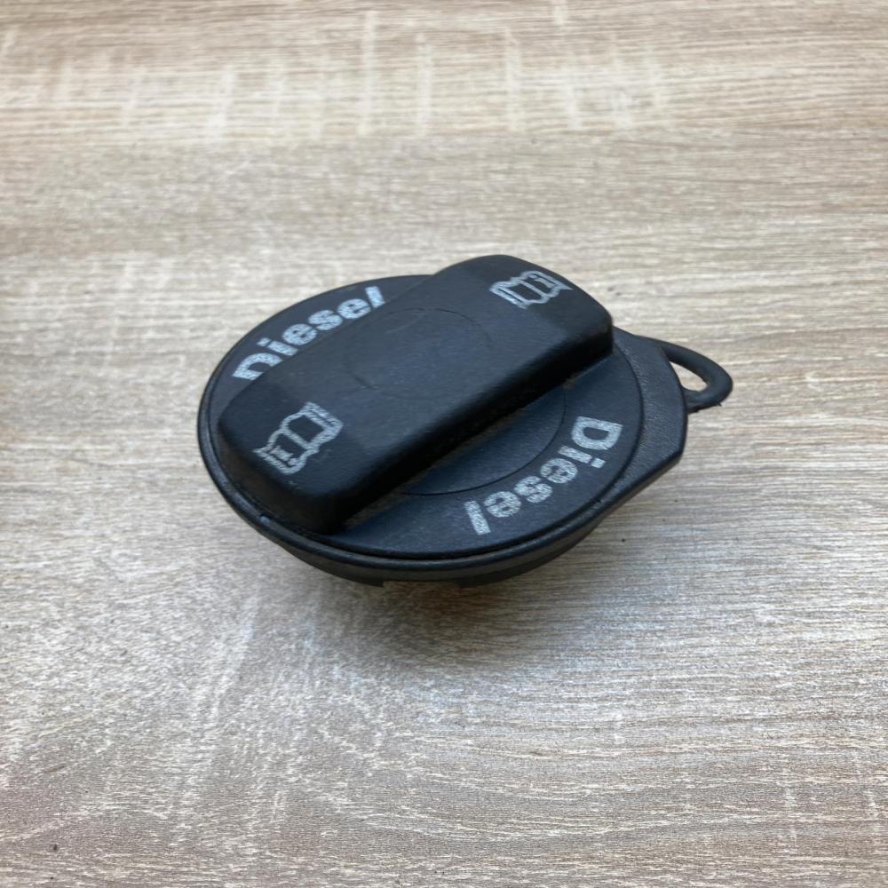 1J0201553S   Fuel tank cap Volkswagen Touran I