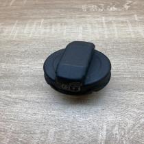 191201553A   Fuel tank cap Volkswagen Golf III