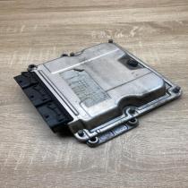 HOM8200039569 0281001934  Engine control unit/module ECU Renault Megane II