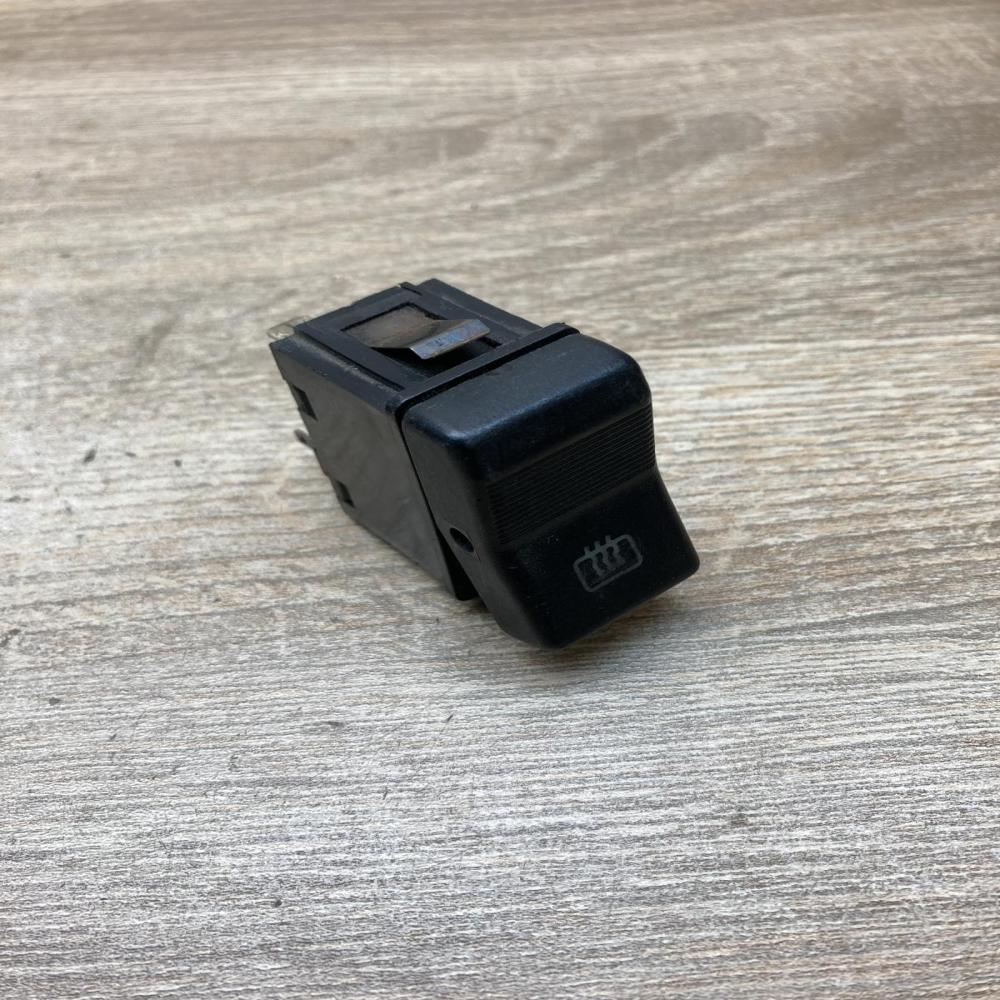 443941503D   Windscreen/window heater switch Audi 100 200 5000 C3