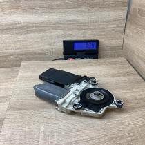 9776 101430 203 119433 F005S00047 Front door window regulator motor Volkswagen G