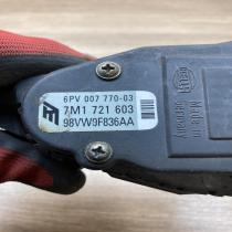 7M1721603 98VW9F836AA  Accelerator throttle pedal Ford Galaxy