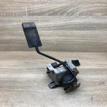 0205001001   Accelerator throttle pedal Audi 100 S4 C4