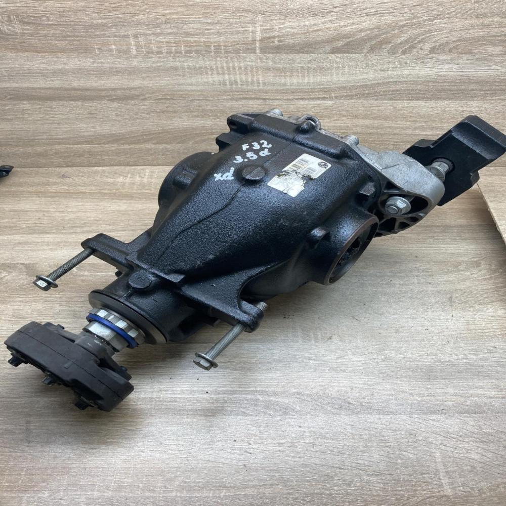7544873 8694983 7589965 2.56 Ratio Rear differential BMW 4 F32 F33