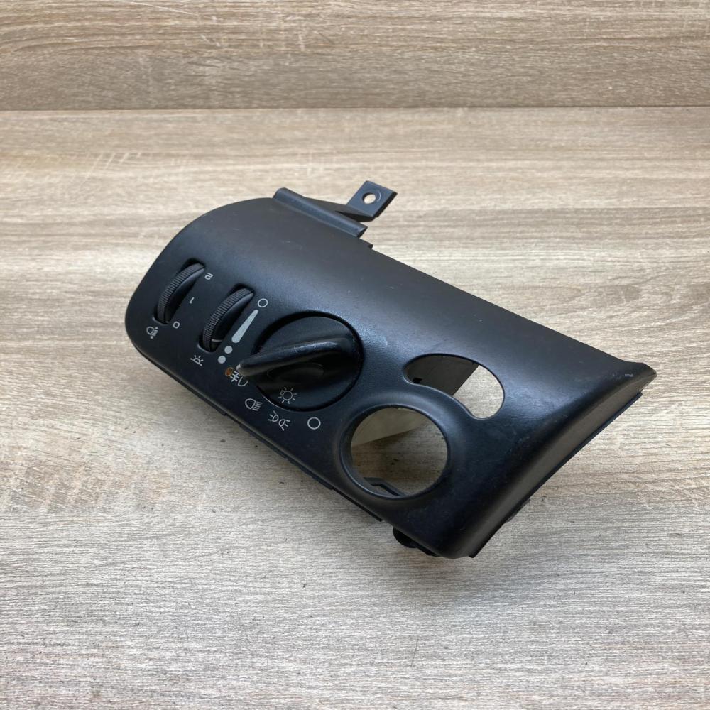 4685532 36033E  Light switch Chrysler Voyager