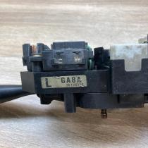 175110 GA8A  Wiper turn signal indicator stalk/switch Mazda 626