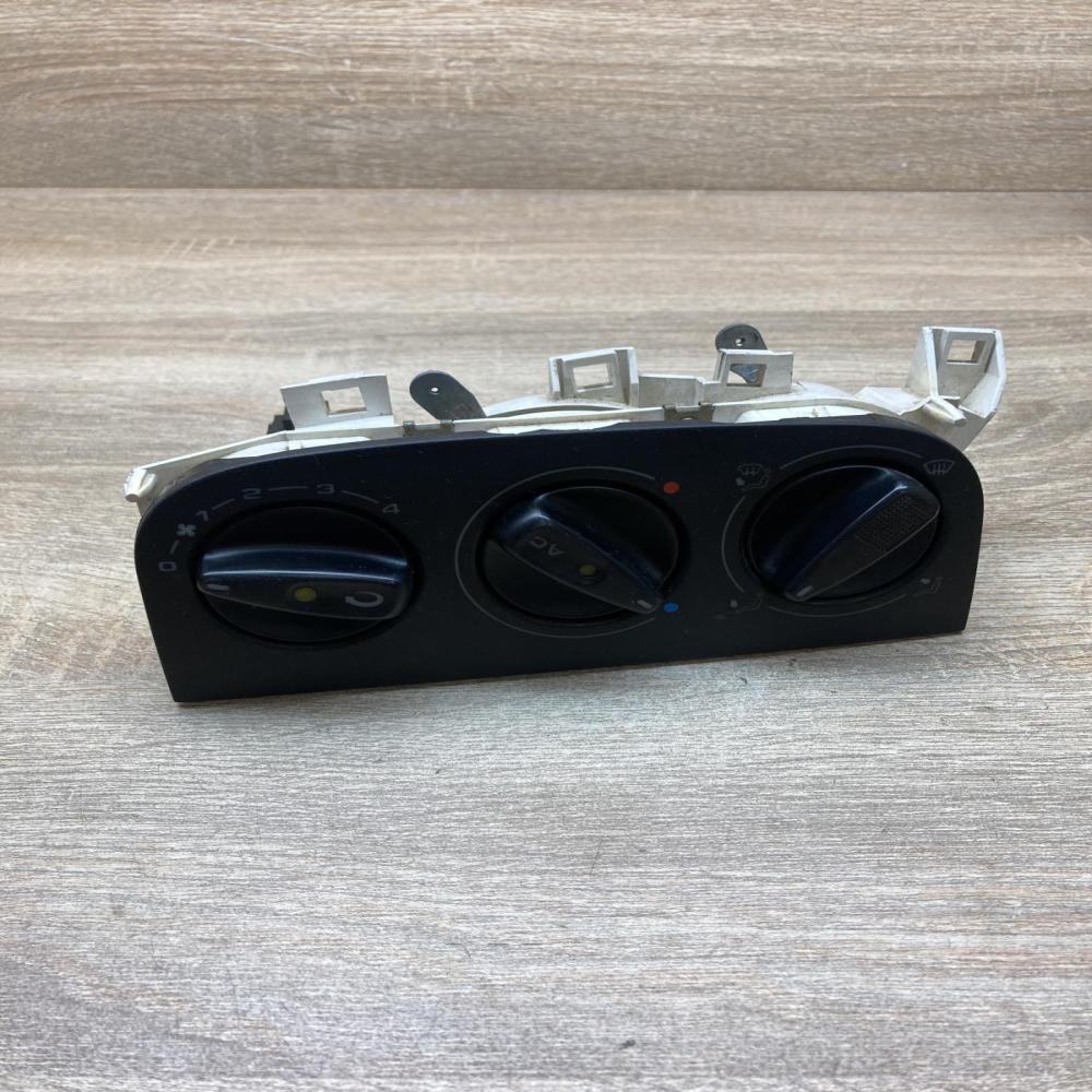 95NW18D451A   Climate control unit Ford Galaxy