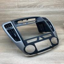 84740 1H035   Dash center air vent grill KIA Ceed