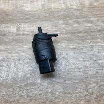 8377612   Windscreen/windshield washer pump BMW 5 E39