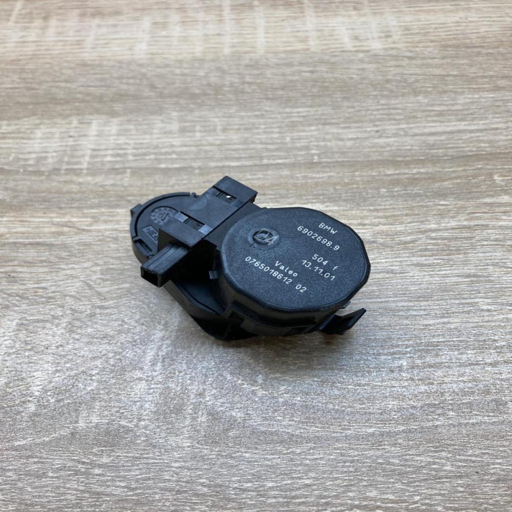 6902698 131101  Air flap motor/actuator BMW 5 E39