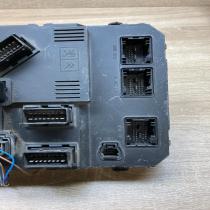9645747480 S118085210D  Fuse module Peugeot 206