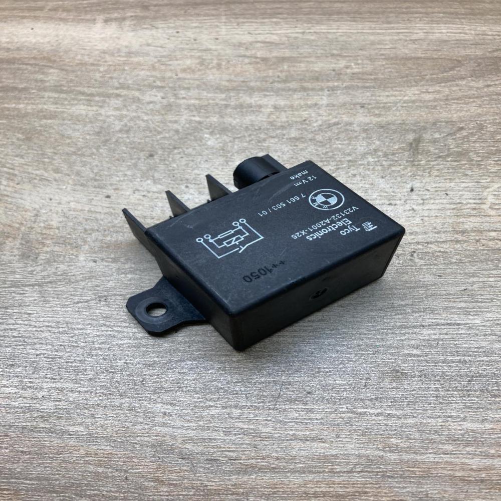 7661503   Glow plug pre-heat relay BMW 5 E60 E61