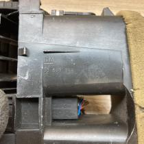 90560344   Dash center air vent grill Opel Astra G