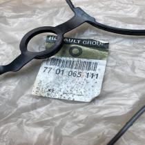 7701065111   Other engine part Renault Clio III