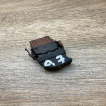 2648802   Electric window control switch Renault Laguna I