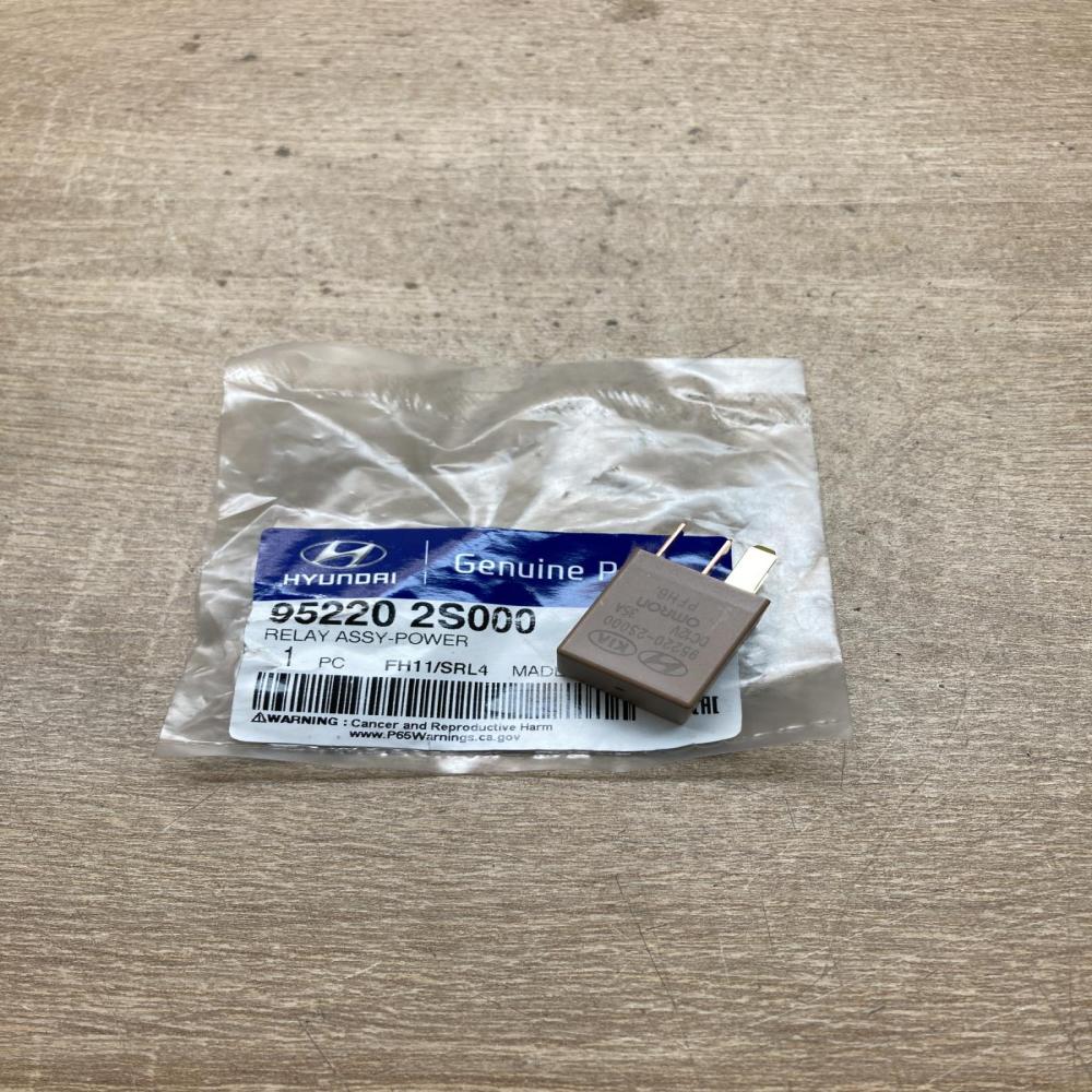 95220 2S000 952202S000  Other relay Hyundai ix35