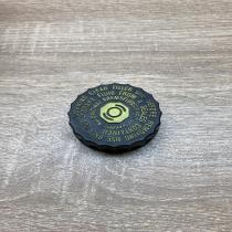 Mercedes W124   Brake fluid reservoir filler cap with level sensor Mercedes-Benz