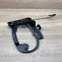 70137031   Rear door exterior handle/bracket BMW 7 E65 E66