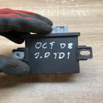 1T0907357 5LA008379  Light module LCM Skoda Octavia Mk2 (1Z)