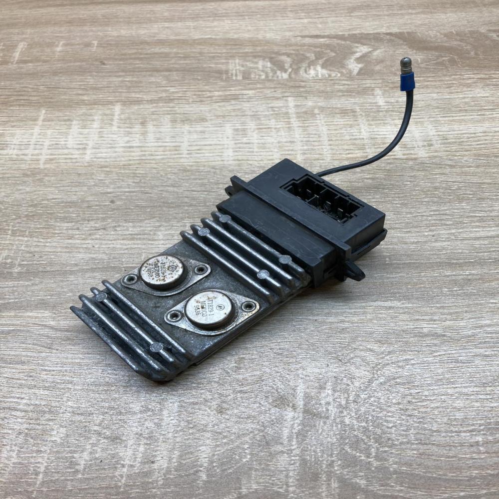 73412602 09732914D  Heater blower motor/fan resistor Renault Megane I