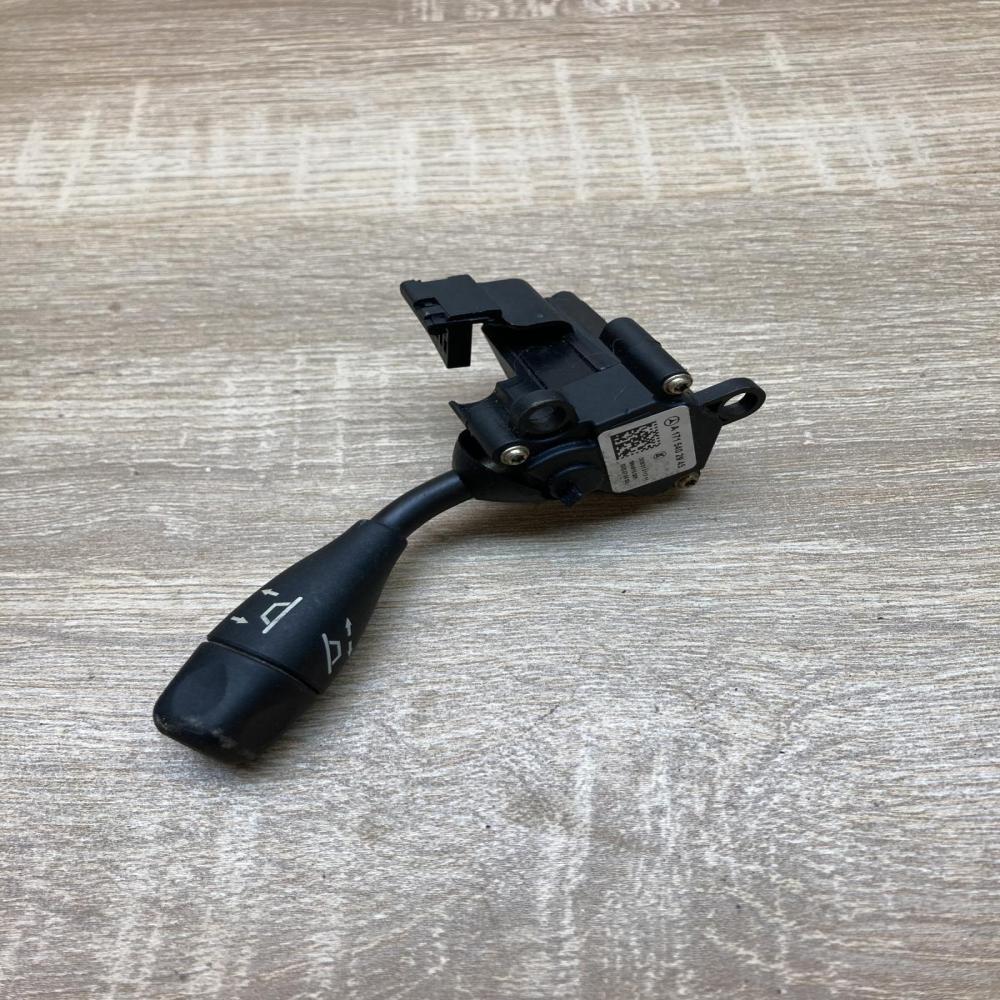 A1715402945   Steering wheel adjustment handle/lever Mercedes-Benz E W211