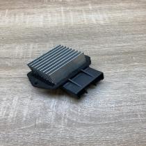 499300 2121   Heater blower motor/fan resistor Toyota Avensis T250