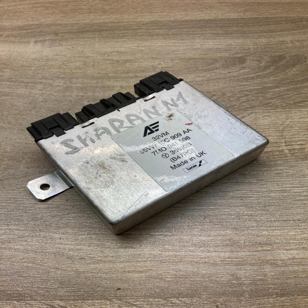 95VW10C909AA 7M0941598  Light module LCM Volkswagen Sharan