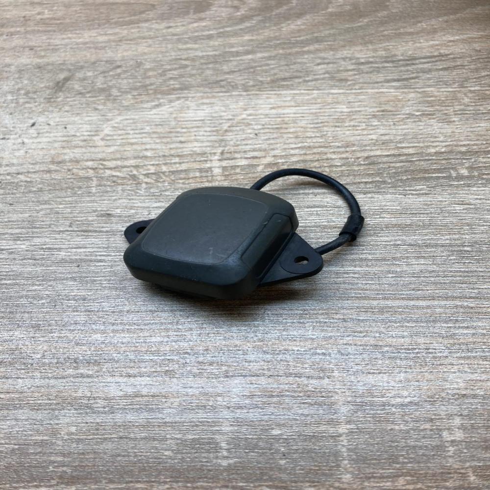 28367 19 17380723  Aerial GPS antenna Land Rover Evoque I