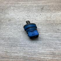 078919501B   Coolant temperature sensor Audi A4 S4 B5 8D